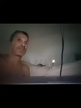 Mickredge online show from 03-04-26, 10:21