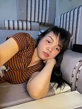 Snapshot of Strawberry-wet chatting on 03-01-26, 12:51 Strawberry-wet online show from 03-01-26, 12:51