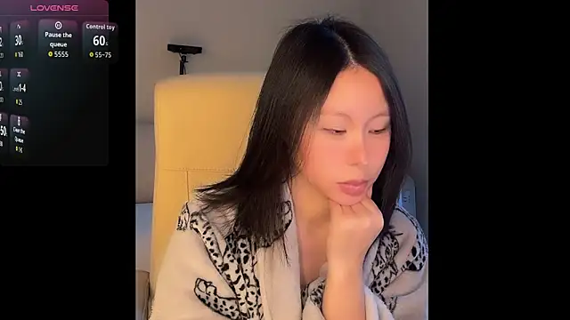 Snapshot of Yongshan-yu chatting on 03-21-26, 09:25 Yongshan-yu online show from 03-21-26, 09:25