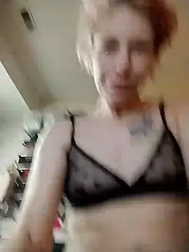 Snapshot of Slimthiccness chatting on 02-24-26, 04:05 Slimthiccness online show from 02-24-26, 04:05