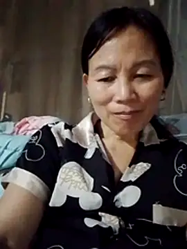Snapshot of Kiss_love2 chatting on 06-05-26, 02:51 Kiss love2 online show from 06-05-26, 02:51