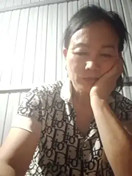 Snapshot of Kiss_love2 chatting on 06-07-26, 09:35 Kiss love2 online show from 06-07-26, 09:35