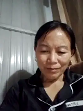 Snapshot of Kiss_love2 chatting on 06-15-26, 02:41 Kiss love2 online show from 06-15-26, 02:41