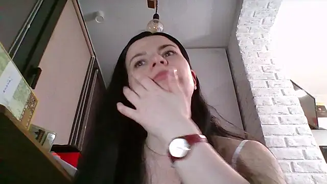 Snapshot of Clover_Shine chatting on 03-10-26, 05:07 Clover Shine online show from 03-10-26, 05:07