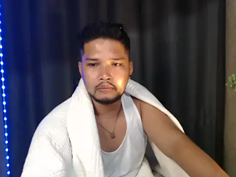 Asiansexyfucker xx online show from 06-02-26, 08:11