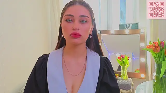 Sofia Plump online show from 03-10-26, 09:36