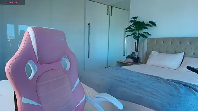 Kathy Deann online show from 03-25-26, 11:27