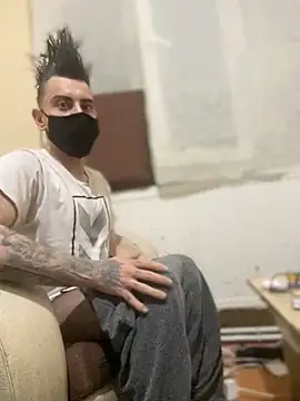Femboysissy1919 online show from 06-11-26, 10:41
