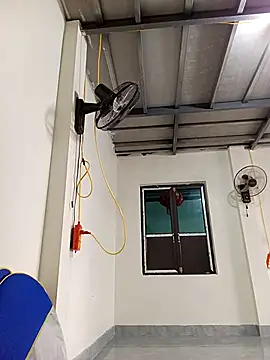 Kee-kimlee online show from 03-17-26, 08:39