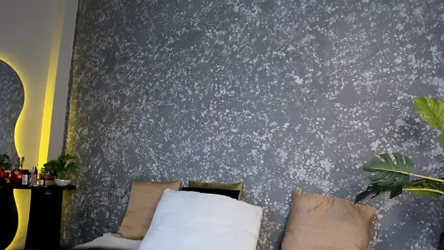 emma  summers online show from 03-19-26, 07:18