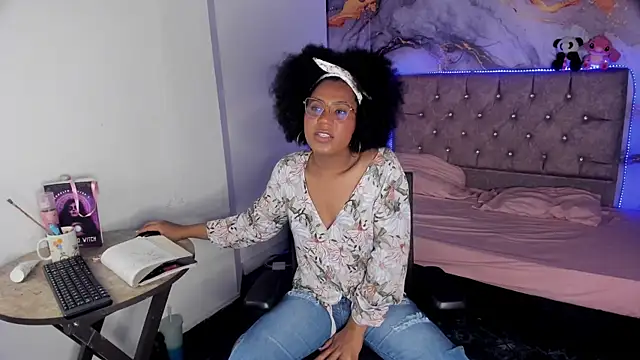 CataleyaMoon  online show from 04-13-26, 08:14