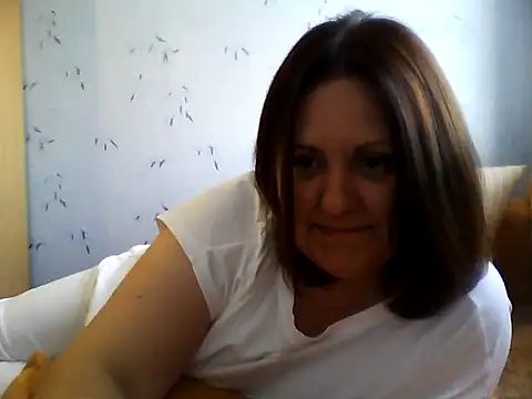 LockyCharm111 online show from 06-26-26, 05:06