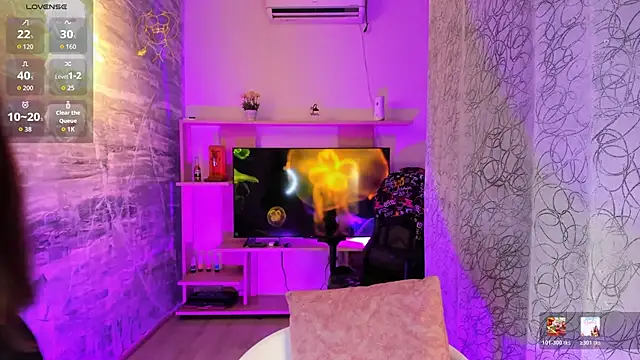 DulcePrince  online show from 05-10-26, 11:15