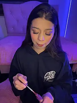 Deva 00 online show from 03-26-26, 12:50