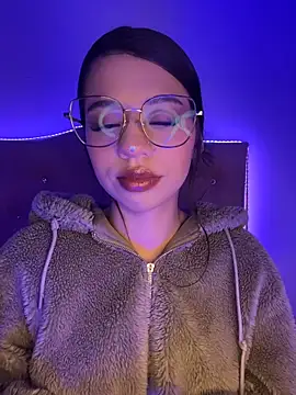 Deva 00 online show from 04-11-26, 02:27