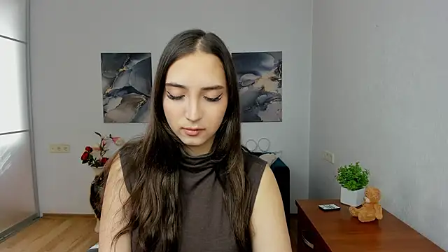 Snapshot of Effy_Royse chatting on 03-27-26, 07:03 Effy Royse online show from 03-27-26, 07:03