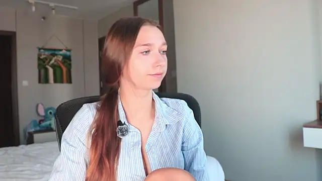 Snapshot of Your_Alisaa chatting on 07-22-26, 03:20 Your Alisaa online show from 07-22-26, 03:20
