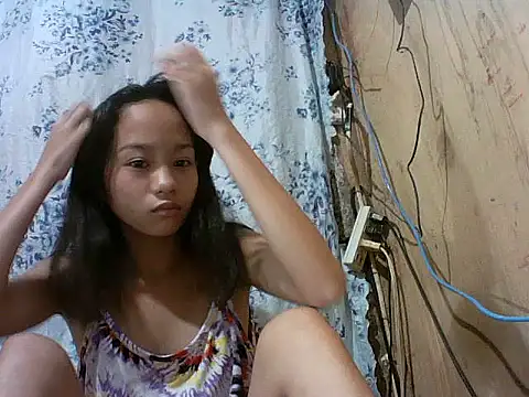 Snapshot of Asianpinay_Skinny1818 chatting on 03-22-26, 11:35 Asianpinay Skinny1818 online show from 03-22-26, 11:35