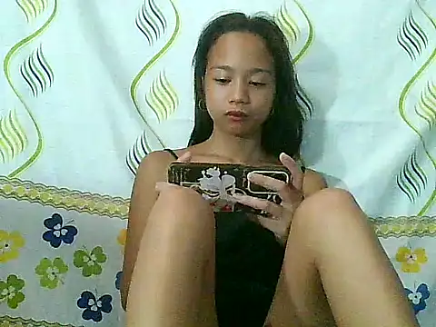 Snapshot of Asianpinay_Skinny1818 chatting on 04-14-26, 11:00 Asianpinay Skinny1818 online show from 04-14-26, 11:00