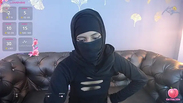 Snapshot of zahra_zaid chatting on 05-19-26, 10:27 zahra zaid online show from 05-19-26, 10:27