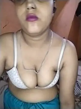 Nency Love143 online show from 05-17-26, 06:26