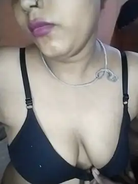 Nency Love143 online show from 05-18-26, 06:14