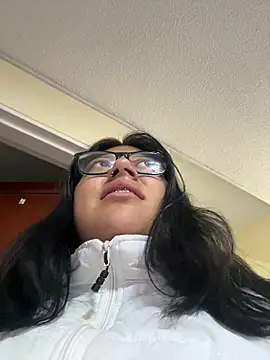 Lismar fire online show from 04-11-26, 11:14