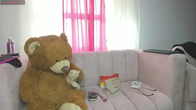 Snapshot of Miissy_ chatting on 04-30-26, 06:03 Miissy online show from 04-30-26, 06:03