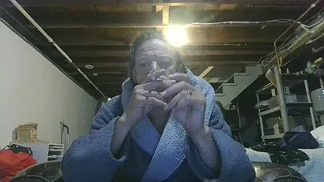Snapshot of ShadowLove85 chatting on 07-04-26, 06:30 ShadowLove85 online show from 07-04-26, 06:30