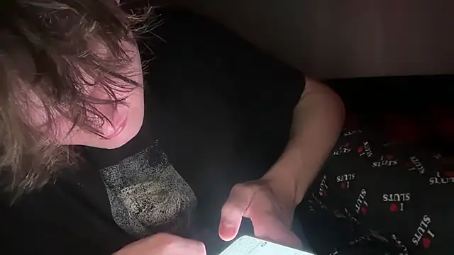 Snapshot of maxxboyyy chatting on 02-22-26, 05:40 maxxboyyy online show from 02-22-26, 05:40