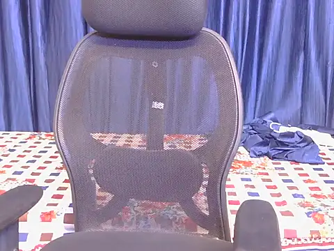 its-sarika01 online show from 04-18-26, 06:39