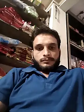 Snapshot of Beinghorny83 chatting on 03-23-26, 02:43 Beinghorny83 online show from 03-23-26, 02:43