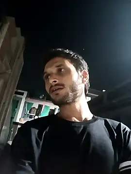 Snapshot of Beinghorny83 chatting on 04-08-26, 04:51 Beinghorny83 online show from 04-08-26, 04:51