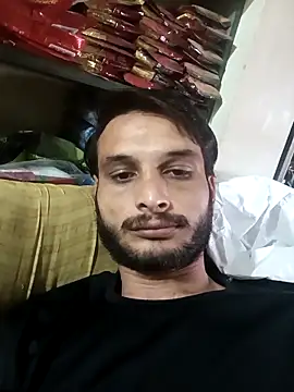 Snapshot of Beinghorny83 chatting on 04-16-26, 02:12 Beinghorny83 online show from 04-16-26, 02:12