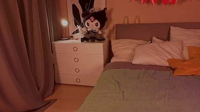 Snapshot of she_wolf chatting on 03-13-26, 03:29 she wolf online show from 03-13-26, 03:29