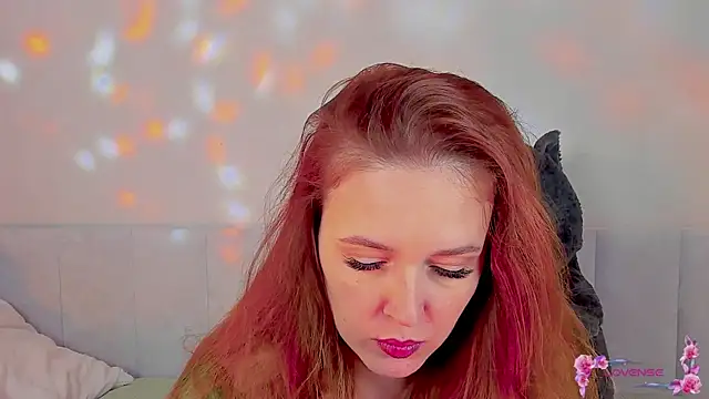 Snapshot of she_wolf chatting on 03-22-26, 06:28 she wolf online show from 03-22-26, 06:28