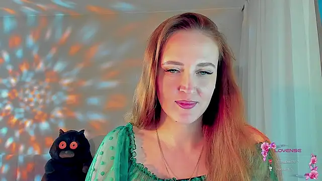 Snapshot of she_wolf chatting on 03-26-26, 12:44 she wolf online show from 03-26-26, 12:44