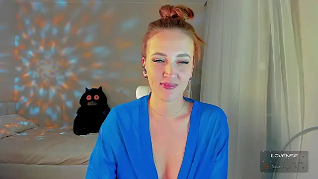 Snapshot of she_wolf chatting on 04-16-26, 01:56 she wolf online show from 04-16-26, 01:56