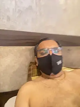 maleattention online show from 04-12-26, 05:07