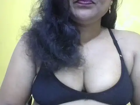 anu-reddyy online show from 05-25-26, 04:40