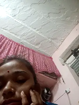 Snapshot of Deepjakolirr chatting on 04-04-26, 11:35 Deepjakolirr online show from 04-04-26, 11:35