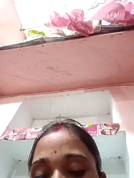 Snapshot of Deepjakolirr chatting on 04-15-26, 01:51 Deepjakolirr online show from 04-15-26, 01:51