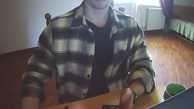 Marliten online show from 05-27-26, 12:24