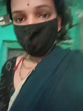 Desi Couple P online show from 06-28-26, 01:44