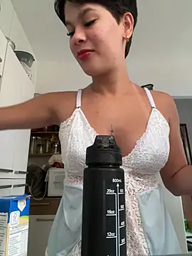 LissPerolaa online show from 07-02-26, 10:54