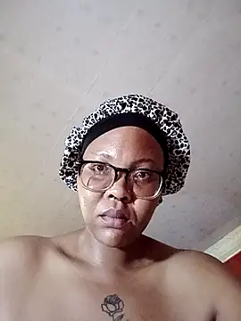 Snapshot of ShantelBootyBoobs chatting on 04-10-26, 07:29 ShantelBootyBoobs online show from 04-10-26, 07:29