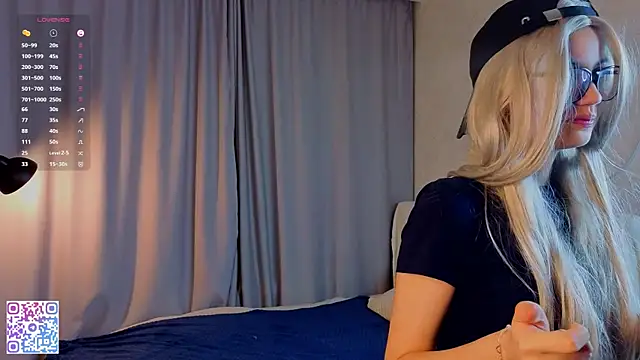 BeatrisRosel online show from 04-08-26, 06:19