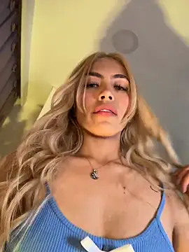 soffia 7 online show from 04-05-26, 04:09