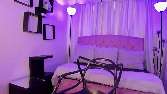 Aurora Ellis  online show from 03-06-26, 12:45