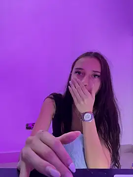 candy deluxe online show from 05-02-26, 03:11